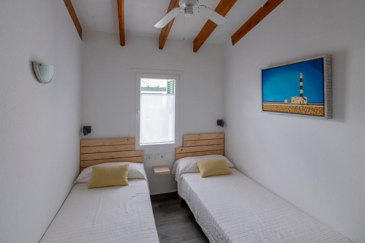 Apartamento Con Piscina Y Playa Son Xoriguer Ngoại thất bức ảnh