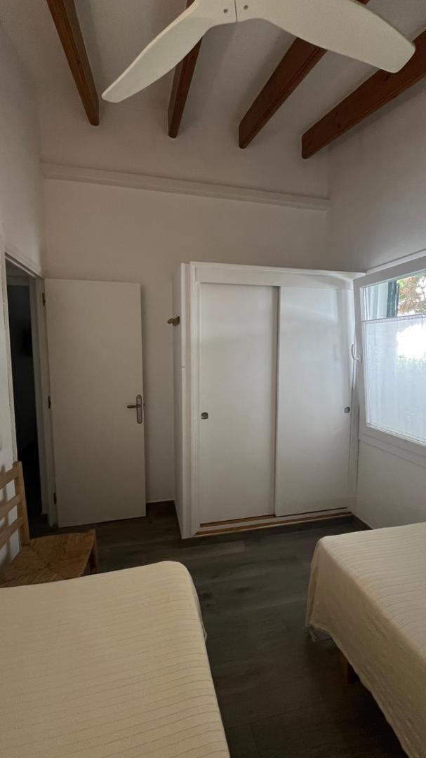 Apartamento Con Piscina Y Playa Son Xoriguer Ngoại thất bức ảnh