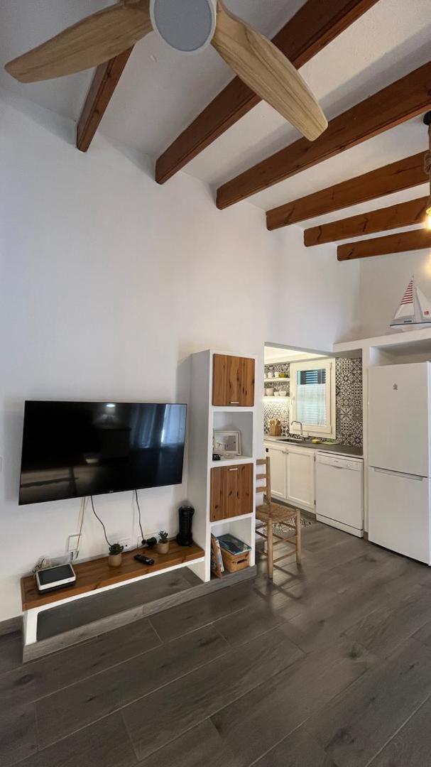 Apartamento Con Piscina Y Playa Son Xoriguer Ngoại thất bức ảnh