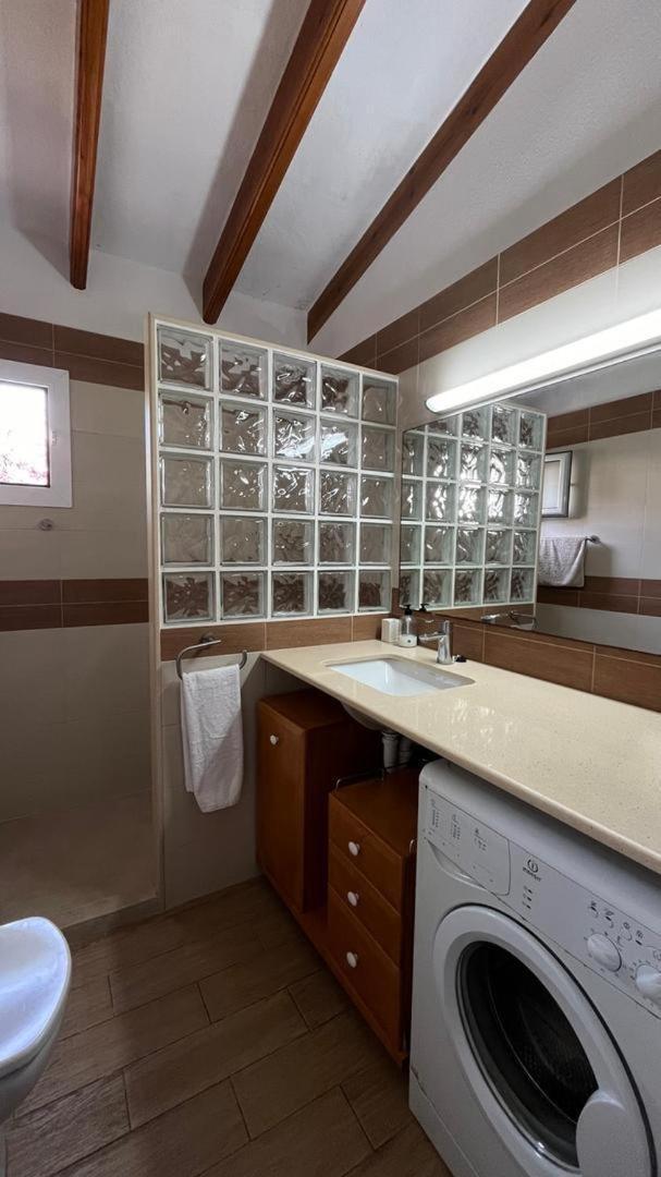 Apartamento Con Piscina Y Playa Son Xoriguer Ngoại thất bức ảnh